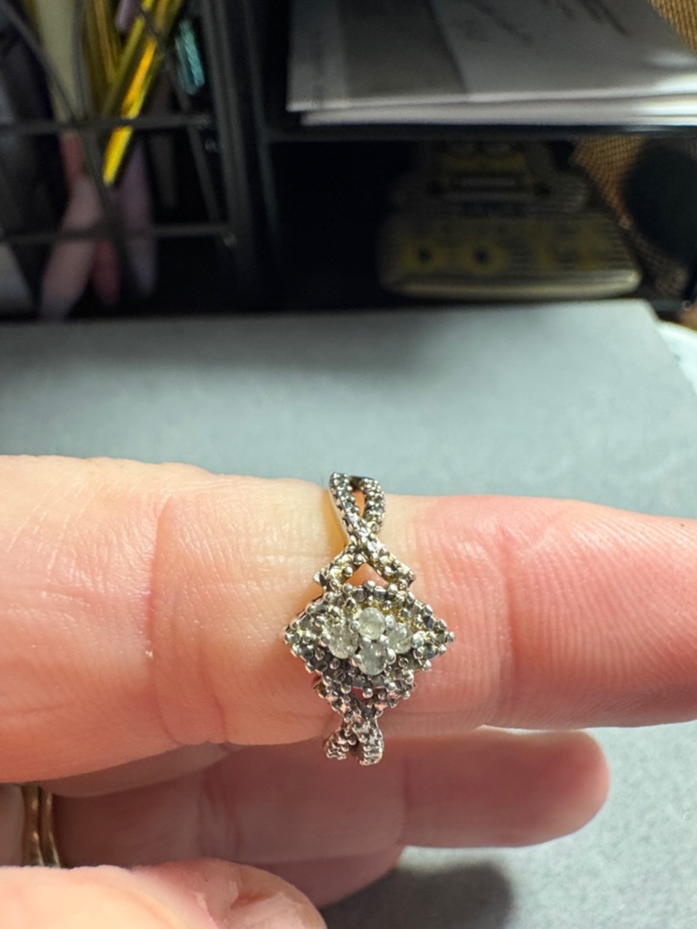 Sterling Silver & Real Diamonds (Tested) Floral Pendant - Silver Ring 6 3/4